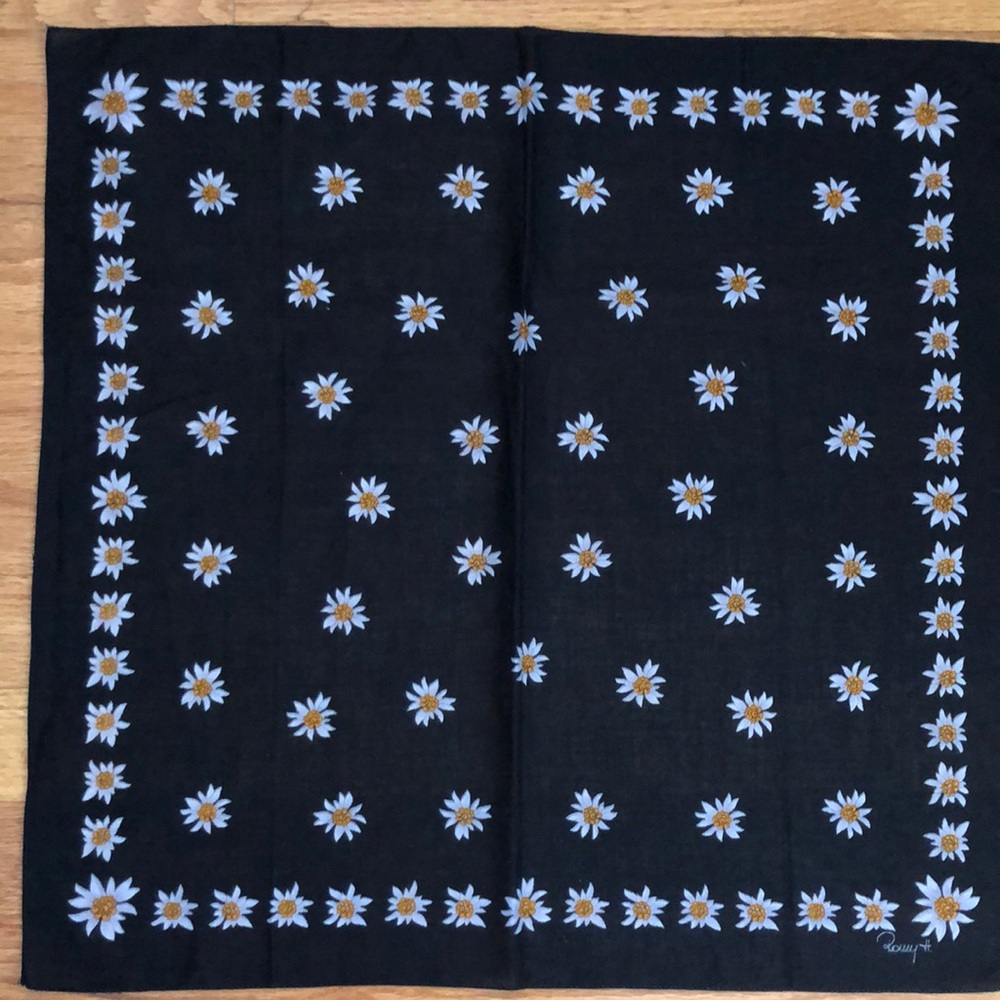 ROMY H Cotton Bandana Edelweiss Pattern Chic